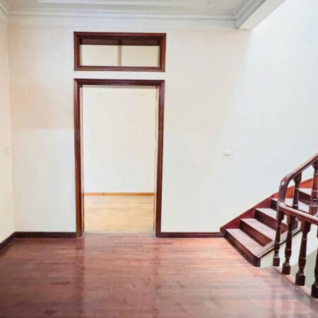 PHÂN LÔ SIÊU VIP TRẦN QUANG DIỆU – VỈA HÈ – NGÕ THÔNG OTO TẢI TRÁNH NHAU – KINH DOANH VĂN PHÒNG