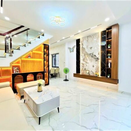 Bán nhà HXH khu Cư Xá Bắc Hải 5x17m 3 tầng chỉ 8.7 tỷ.