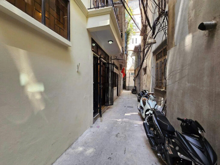 NHÀ PHÂN LÔ QUÂN ĐỘI- HOÀNG VĂN THÁI – LÔ GÓC – DÂN TRÍ CAO – TIỆN ÍCH BẠT NGÀN – SỔ HOA HẬU – 46M