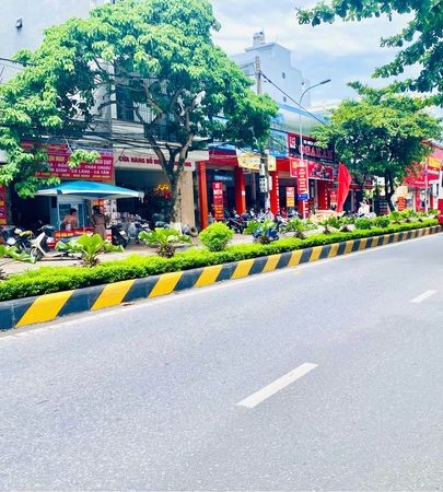 BÁN NHÀ 3 TẦNG – MẶT PHỐ LÝ THƯỜNG KIỆT – VỊ TRÍ KINH DOANH ĐẮC ĐỊA