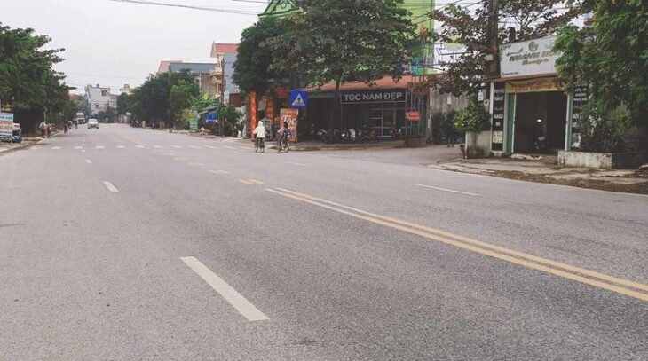 **BÁN NHÀ MẶT ĐƯỜNG – VỊ TRÍ VÀNG NGAY NGÃ TƯ TIÊN HƯNG**