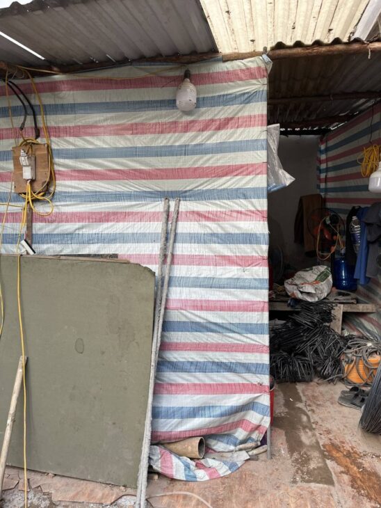 Bán nhà Đường Cống Đá giá 3.95 tỷ, diện tích 30m2, 5 tầng, mặt tiền 7m