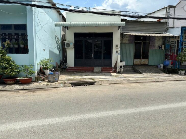 NHÀ MẶT TIỀN C4 45M2, ĐƯỜNG BÌNH CHIỂU, BÌNH CHIỂU THỦ ĐỨC, 3.5Tỷ.