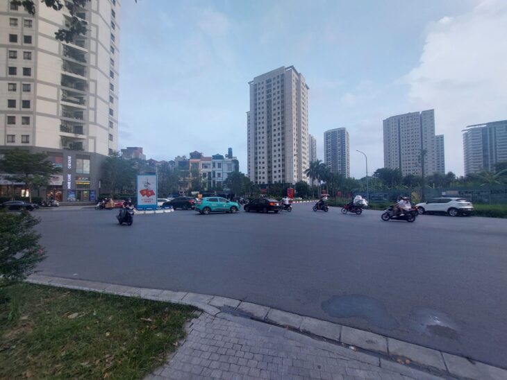 ⚜️ Nhà Hàng Mặt Phố Nguyễn Xuân Khoát, Ngoại Giao Đoàn 341M2 3T MT 21M, Chỉ 160 Tỷ ⚜️
