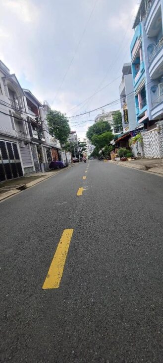 Bán gấp nhà MẶT TIỀN 12M – KDC BÌNH PHÚ – PHƯỜNG 10, QUẬN 6 – 76M2 – 5 TẦNG – 10,6 TỶ