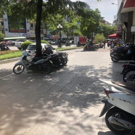 ⚜️ Bán nhà Mặt Phố VIP Trường Chinh, 62m2 4T MT 4.2m, Chỉ 15.5 Tỷ ⚜️