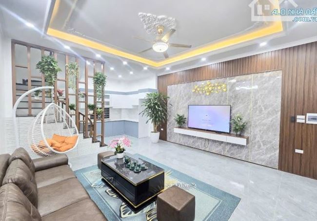 BÁN GẤP NHÀ 4TẦNG TUYỆT ĐẸP NỘI AM -LIÊN NINH 40M*MT4.9 NGÕ GẦN 3M BÁN RẺ 4.5 TỶ