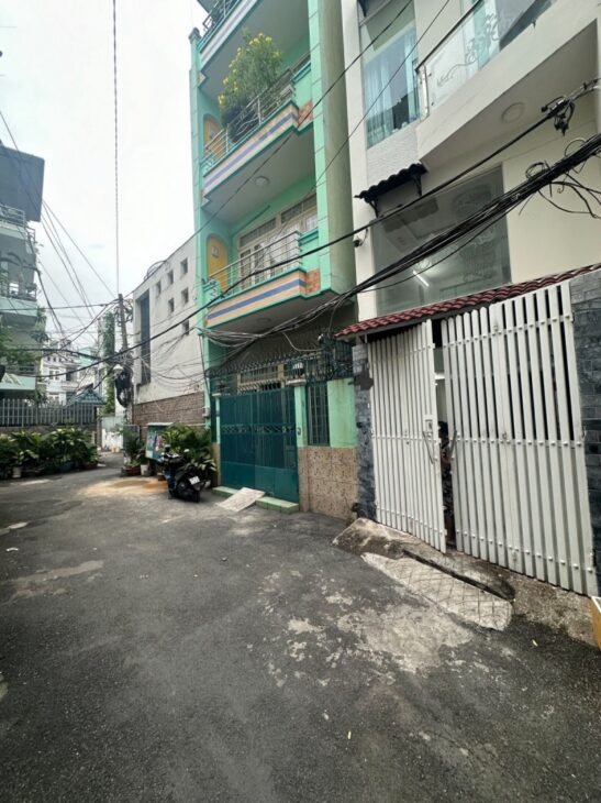 BÁN NHÀ HẺM XE HƠI – LÊ QUANG ĐỊNH, BÌNH THẠNH – 42M² – 5PN 6WC – GIÁ CHỈ 7.9 TỶ TL