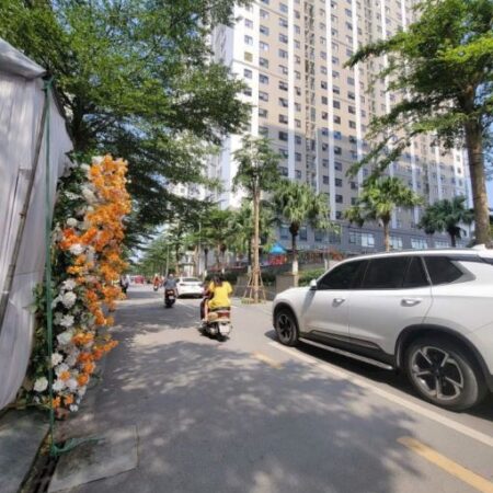 Bán căn hộ chung cư giá chỉ 3.55 tỷ 3PN, 2VS tòa IEC Tứ Hiệp Thanh Trì, Lô góc hướng mát, Tầng đẹp