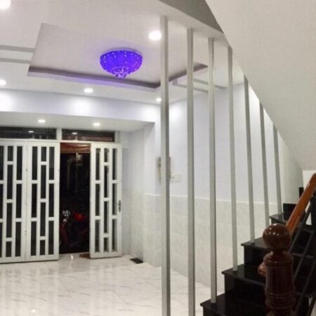 Mặt tiền hẻm 63 Âu Dương Lân 4×10 chỉ 4 tỷ 75