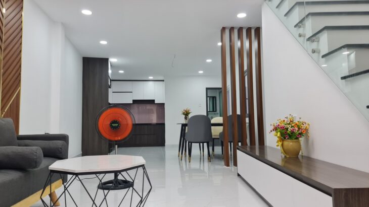 Bán nhà THÍCH QUẢNG ĐỨC, PN, 54M2, 5.9 TỶ