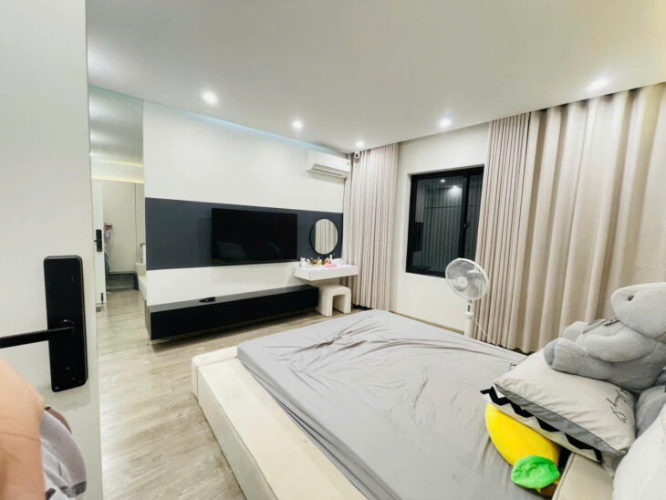 CHÍNH CHỦ CẦN TIỀN BÁN GẤP TRONG THÁNG Phố ĐÔNG THIÊN , Phường VĨNH HƯNG ,Quận HOÀNG MAI, TP HÀ