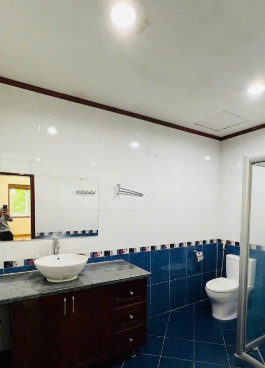 PHÂN LÔ SIÊU VIP TRẦN QUANG DIỆU – VỈA HÈ – NGÕ THÔNG OTO TẢI TRÁNH NHAU – KINH DOANH VĂN PHÒNG