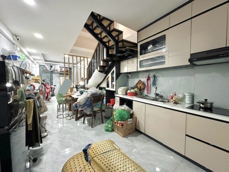 BÁN NHÀ – LÊ VĂN DUYỆT, P.1, BÌNH THẠNH – NGANG 3.5M – 53M² – 5PN – 3 TẦNG – GIÁ CHỈ 6.6 TỶ