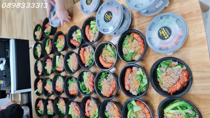 Sang quán Mì cay Park Kim Thang Cộng Hòa, doanh thu ổn định, thương hiệu nổi bật tại các app giao