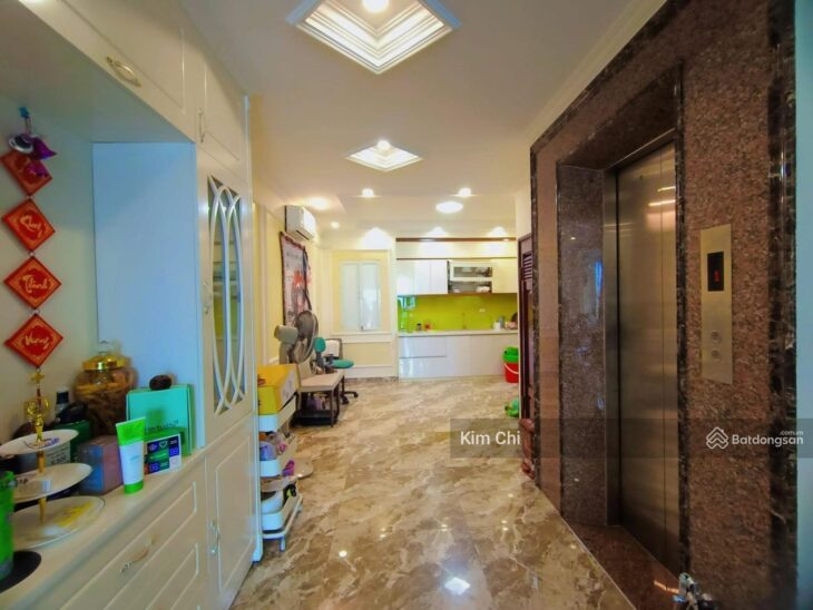 Bán nhà Vạn Phúc Hà Đông phân lô, tháng máy nhà đẹp giá cực hiếm giá 11,9 tỷ