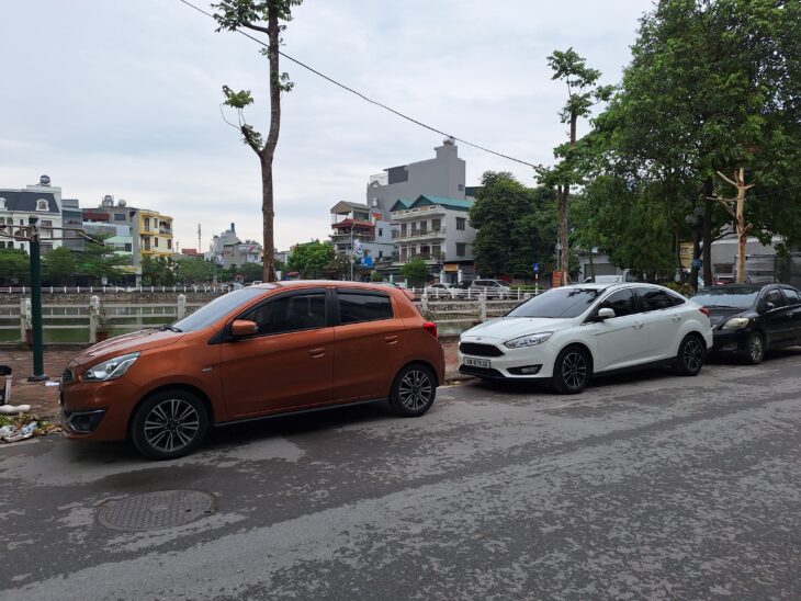 Chần chừ là mất – Nhà kiến trúc Pháp siêu đẹp – Nội thất sang xịn mịn – Ngõ ô tô thông phố Sài