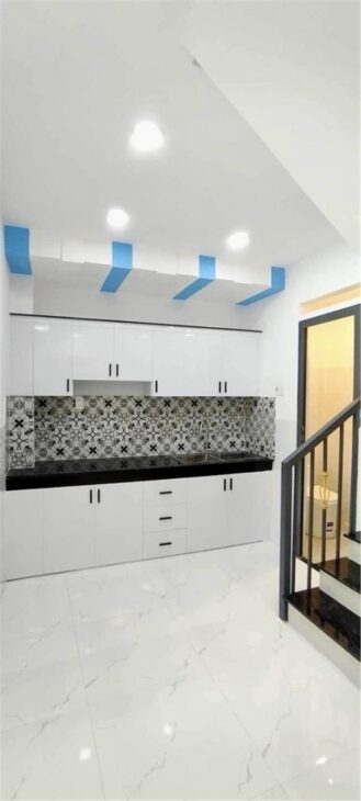 2PN, ĐÔNG NAM, BÁN NHÀ THỐNG NHẤT, P15 GÒ VẤP, GIÁ 2.X TỶ
