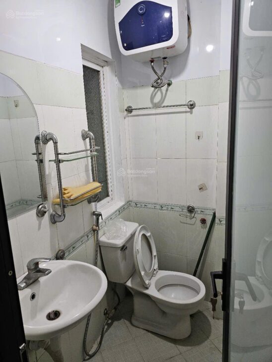 Cho thuê căn hộ mini 1 PN Giáp Nhất , Nhân Chính, Thanh Xuân, trung tâm 45m2-5,5tr/ thg