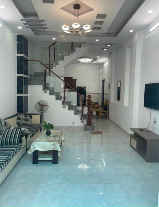 Nhà 2 mặt tiền đường 7m, 2279 Huỳnh Tấn Phát, 4.1×12.5, 3 tầng đủ nội thất, chỉ 5.1 tỉ