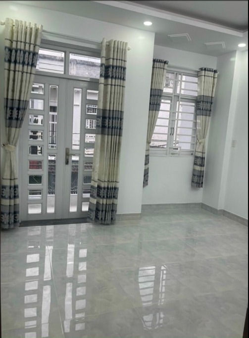 Nhà 2 mặt tiền đường 7m, 2279 Huỳnh Tấn Phát, 4.1×12.5, 3 tầng đủ nội thất, chỉ 5.1 tỉ