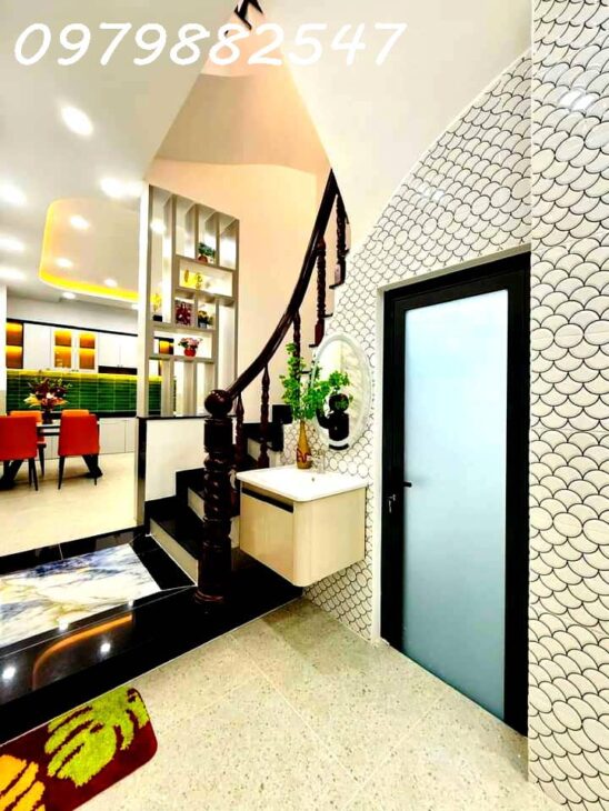 Bán nhà 4 tầng, 46m², 4PN, 4WC, Gò Vấp, 5.3 tỷ Ngay KV Bùi Quang Là – Huỳnh Văn Nghệ