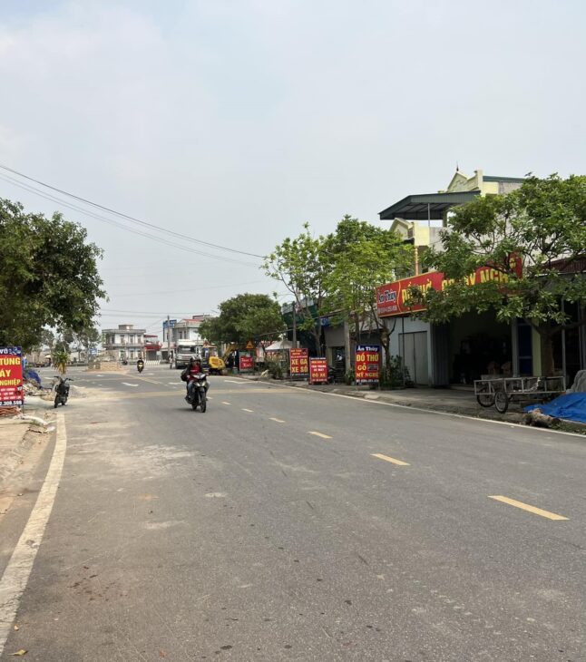 **BÁN NHÀ MẶT ĐƯỜNG – VỊ TRÍ VÀNG NGAY NGÃ TƯ TIÊN HƯNG**