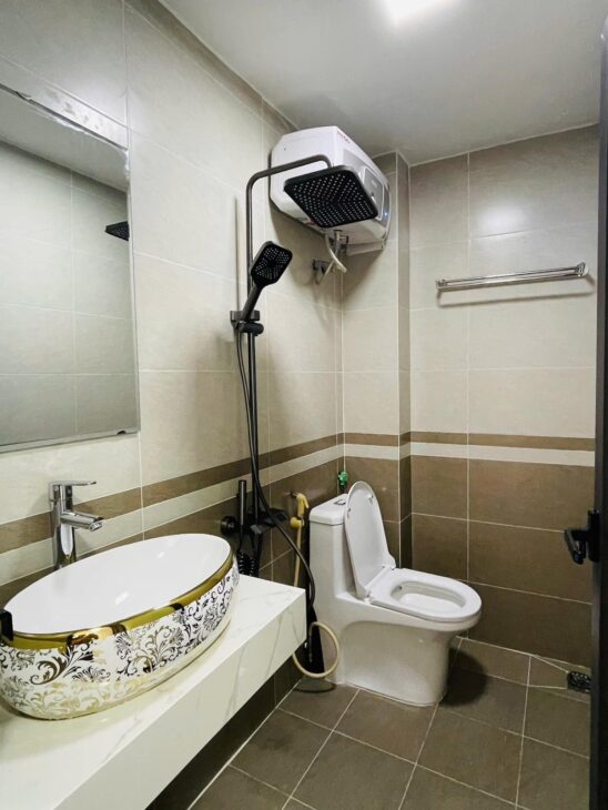 NHÀ MỚI ĐẸP – VỊ TRÍ ĐẮC ĐỊA – VÀI BƯỚC RA HỒ ĐẦM HỒNG – AN SINH CỰC ĐỈNH