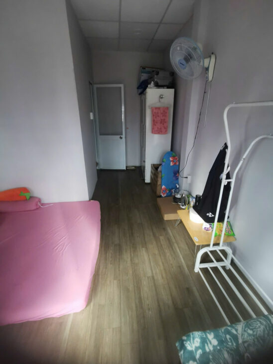 Chính chủ bán nhà Sổ Hồng gần trường Đại học Công Nghiệp 4, đang cho thuê.