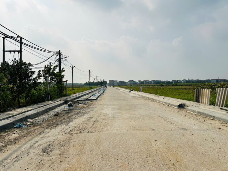 Hoa Hậu Bìa làng Đại Bằng Nguyên Khê