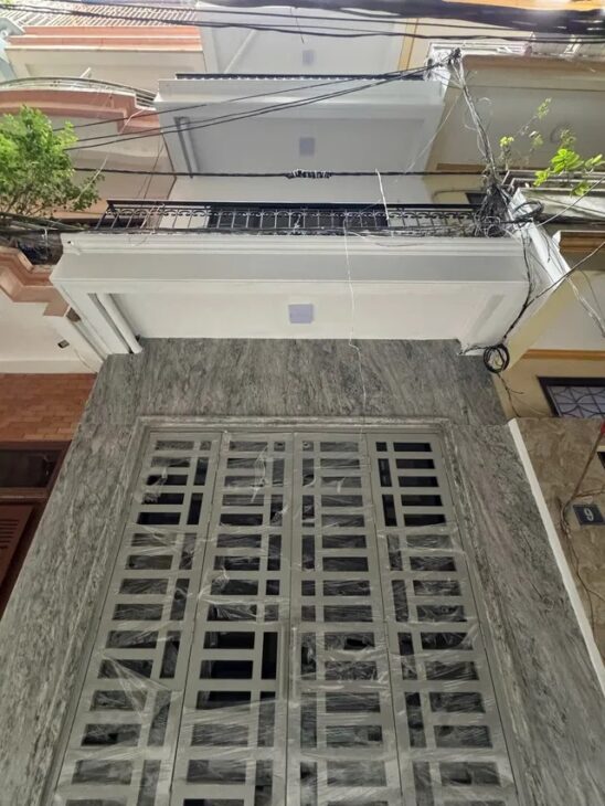 SIÊU Phẩm nhà liền kề ô tô đỗ cổng phố Thái Hà , diện tích 40 m2 x 4 tầng 13.3 tỷ