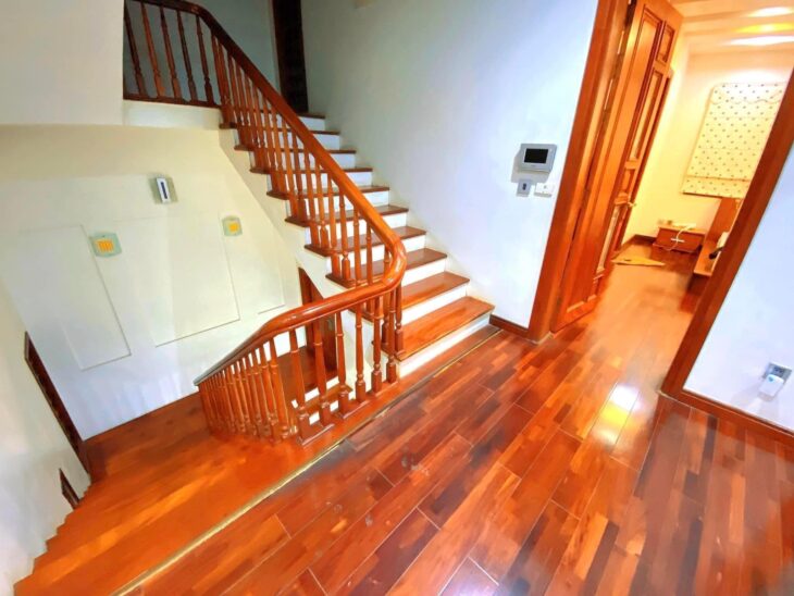 BÁN NHANH BIỆT THỰ SONG LẬP 165m2 x 5 tầng KĐT VẠN PHÚC – LÔ GÓC 3 MẶT THOÁNG – THANG MÁY NHẬP KHẨU