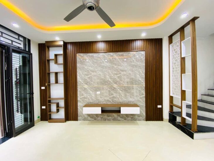 Bán nhà dân xây tặng full nội thất phố Ngô Thì Sỹ Vạn Phúc Hà Đông 35m2 giá 5,7 tỷ