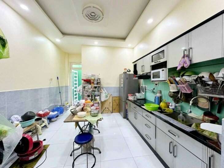 Mặt tiền Lô U Nguyễn Thị Tần 4×13 4 tầng 62m2 chỉ 11 tỷ 68