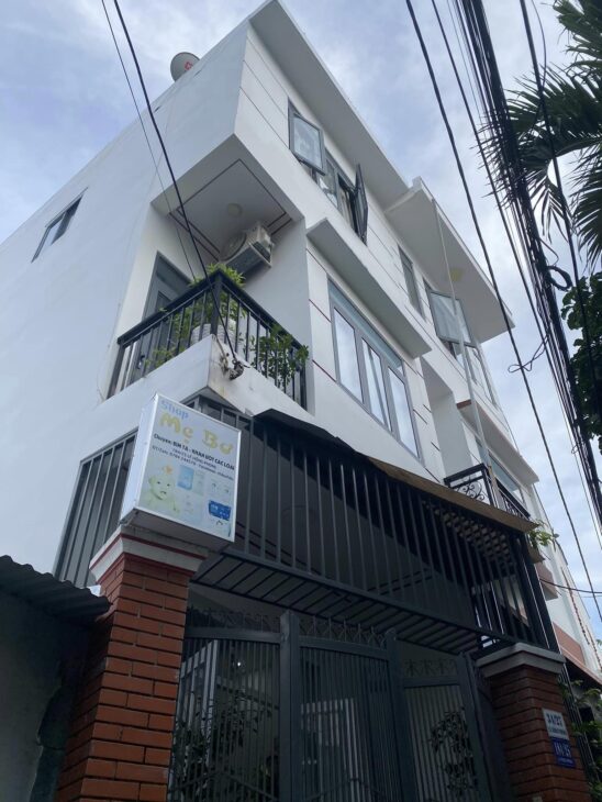 NHÀ 3 TẦNG HẺM Ô TÔ THÔNG 16 CHỖ TTTP LÊ HỒNG PHONG NHA TRANG CHỈ 3,3 tỷ