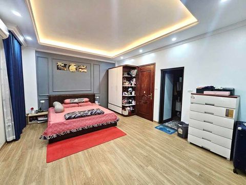 NHÀ ĐẸP YÊN_HOÀ – 34M2 x 6 TẦNG – GARA OTO – FULL NỘI THẤT – Ở NGAY
