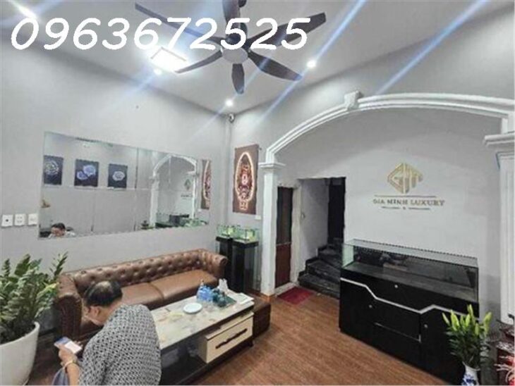TRUNG KÍNH – MẶT TIỀN 4.5M – NHÀ PHÂN LÔ – ÔTÔ TRÁNH – KINH DOANH ÁC LIỆT – TIỆN ÍCH NGẬP TRÀN –