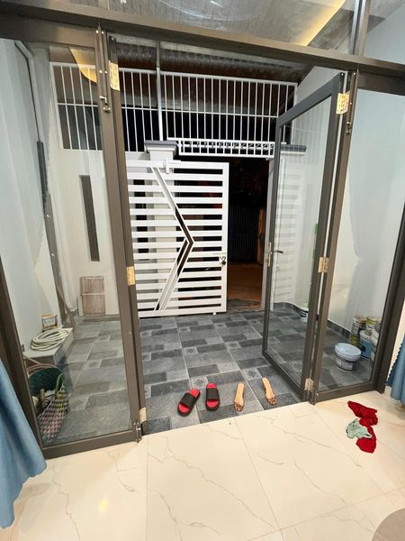 Nhà 2 tầng đường Hoà Trung – Vĩnh Hoà,Nha Trang. ????Giá : 2tỷ250