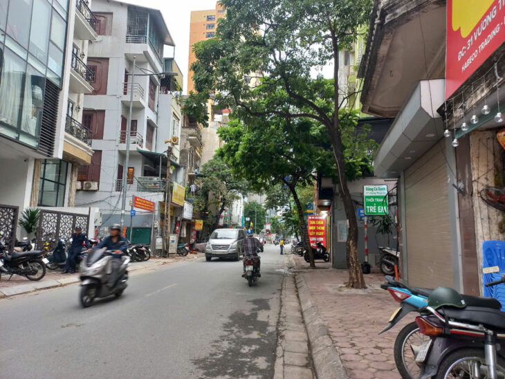 BÁN NHÀ MẶT PHỐ THANH XUÂN – VỈA HÈ KINH DOANH – 105M 5 TẦNG THANG MÁY – GIÁ 3X TỶ
