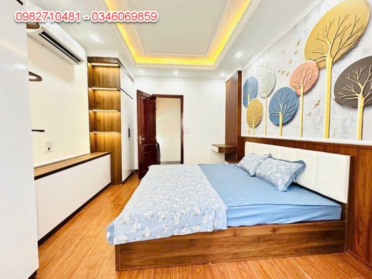 Bán nhà mới 4 tầng, đủ nội thất, 2 mặt ngõ Hoàng Hoa Thám – Ba Đình