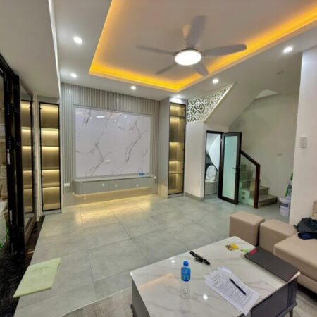 BÁN NHÀ THANH XUÂN – 6 TẦNG THANG MÁY MẶT TIỀN RỘNG – NGÕ THÔNG OTO ĐỖ CỬA – GIÁ 8.X TỶ