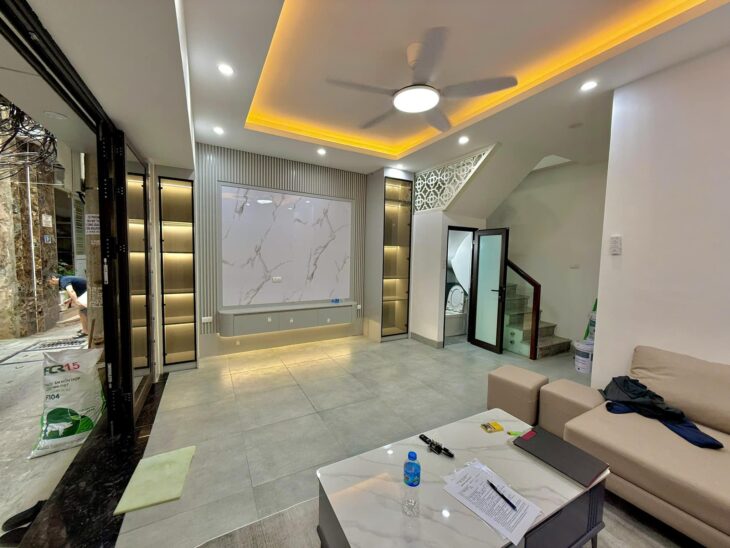 BÁN NHÀ THANH XUÂN – 6 TẦNG THANG MÁY MẶT TIỀN RỘNG – NGÕ THÔNG OTO ĐỖ CỬA – GIÁ 8.X TỶ