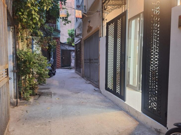 BÁN NHÀ VĂN QUÁN HÀ ĐÔNG – GẦN PHỐ, GẦN HỒ – OTO ĐỖ CỬA – 45M 4TẦNG HAI THOÁNG, CHỈ 9.1 TỶ