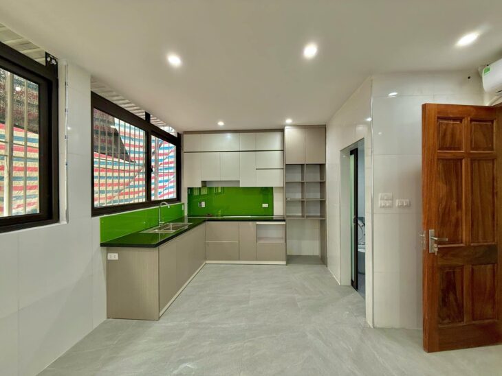 BÁN NHÀ THANH XUÂN – 6 TẦNG THANG MÁY MẶT TIỀN RỘNG – NGÕ THÔNG OTO ĐỖ CỬA – GIÁ 8.X TỶ