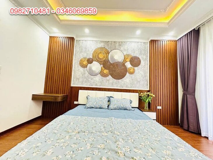 Bán nhà mới 4 tầng, đủ nội thất, 2 mặt ngõ Hoàng Hoa Thám – Ba Đình