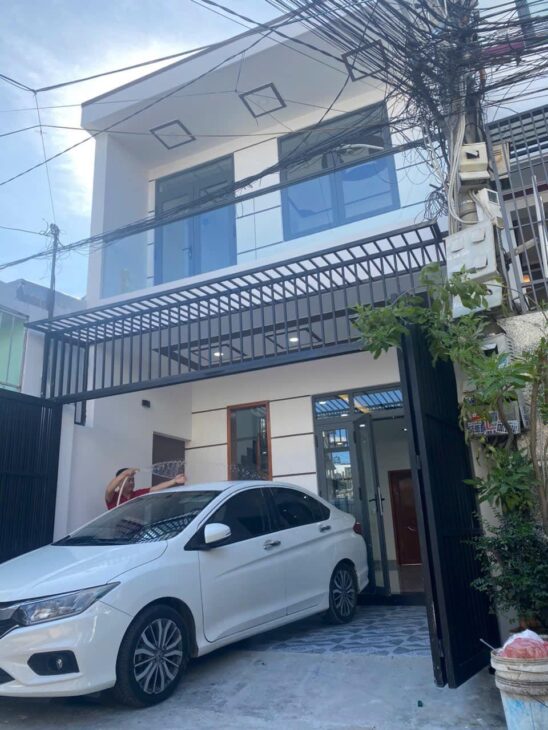**CẦN BÁN NHÀ 2 TẦNG MỚI TINH HẺM Ô TÔ VẠN THẮNG, TP NHA TRANG** **Giá bán: 3.65 tỷ**