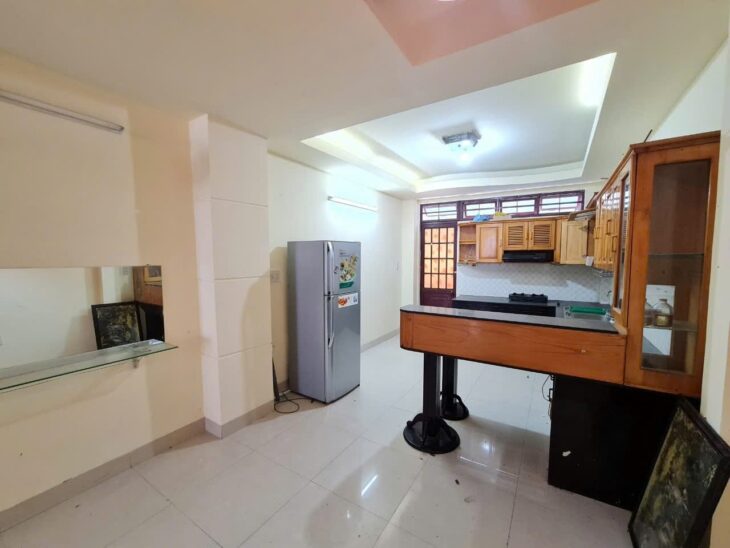 Bán Nhà 3 Tầng Mặt Tiền Đường Nguyễn Hữu Huân – TP Nha Trang Giá: 7,1 Tỷ (TL)