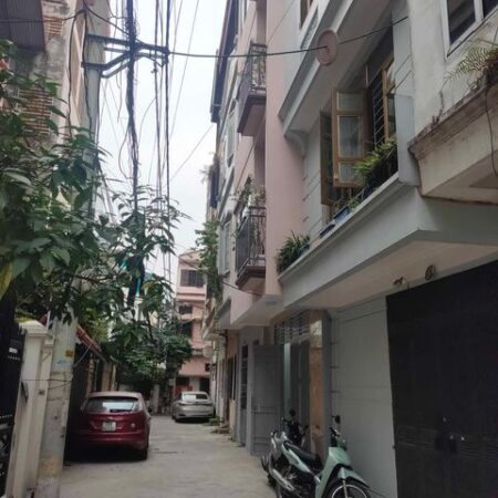 PHÂN LÔ QUÂN ĐỘI, ÔTÔ TRÁNH, 2THOÁNG: ĐỊNH CÔNG THƯỢNG:35/60M, 5T, MT:4.5,M, 7.45 TỶ