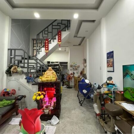 BÁN NHÀ 2 TẦNG, 2 PN, 2 WC, 38M2, NGAY Q.8 – GIÁ 4.9 TỶ – VỊ TRÍ VÀNG, SỔ HỒNG RIÊNG HOÀN HẢO CHO