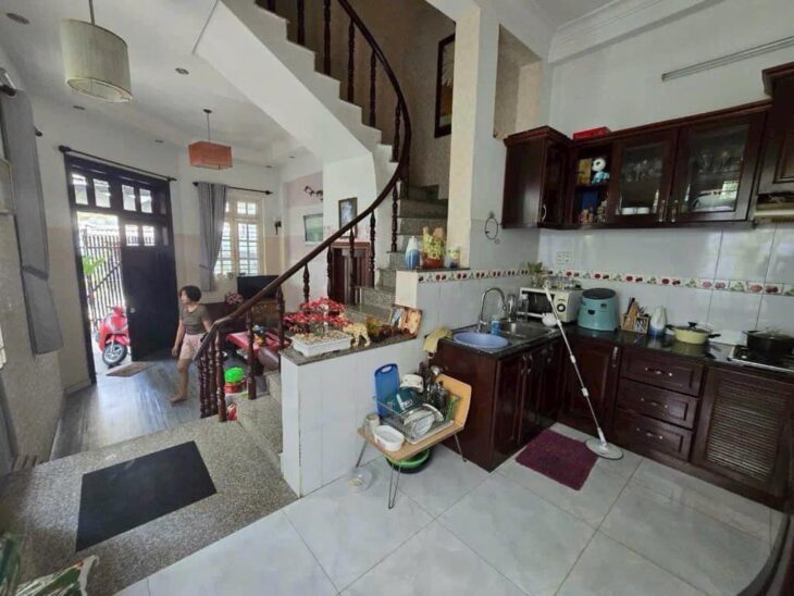 MẶT TIỀN ĐƯỜNG SỐ 25 TÂN QUY , QUẬN 7 – 4 TẦNG – NGANG 5 – Giá 9Ty9.